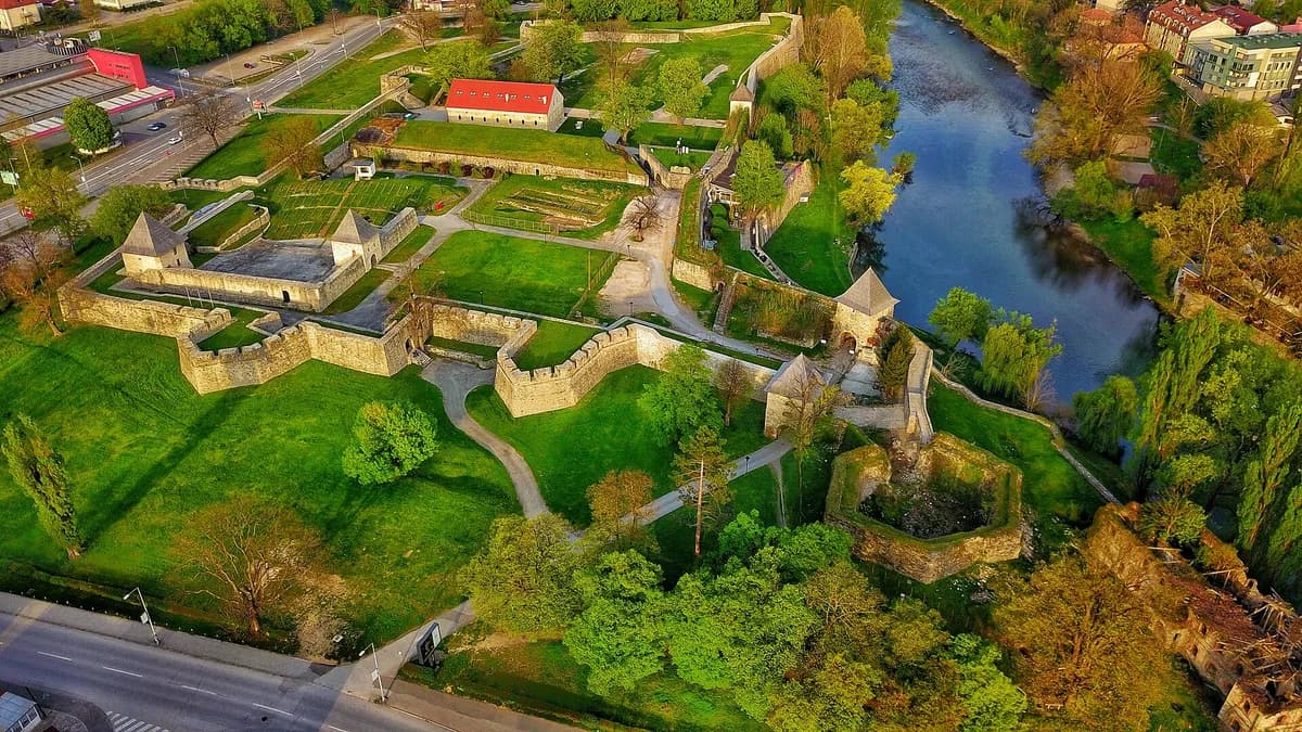 Tvrđava Kastel